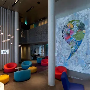 Otel B'mine, Düsseldorf